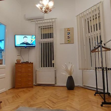 Civis Gold Apartman Debrecen Buitenkant foto
