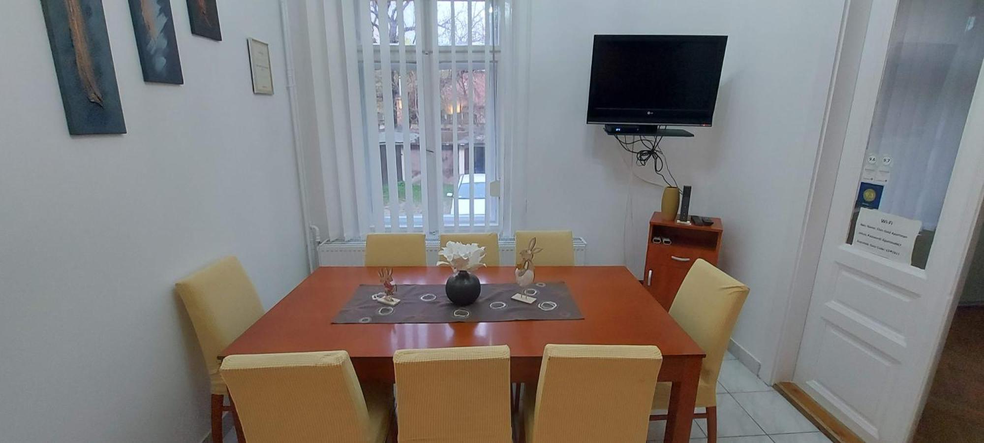 Civis Gold Apartman Debrecen Buitenkant foto