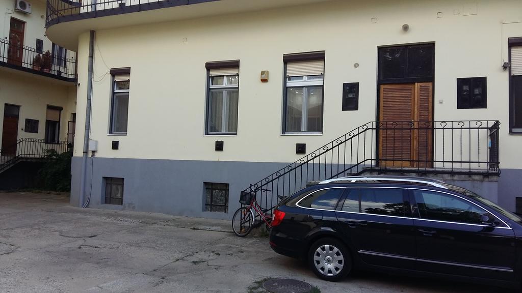 Civis Gold Apartman Debrecen Buitenkant foto